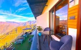 Living On The Edge A Luxury Stay