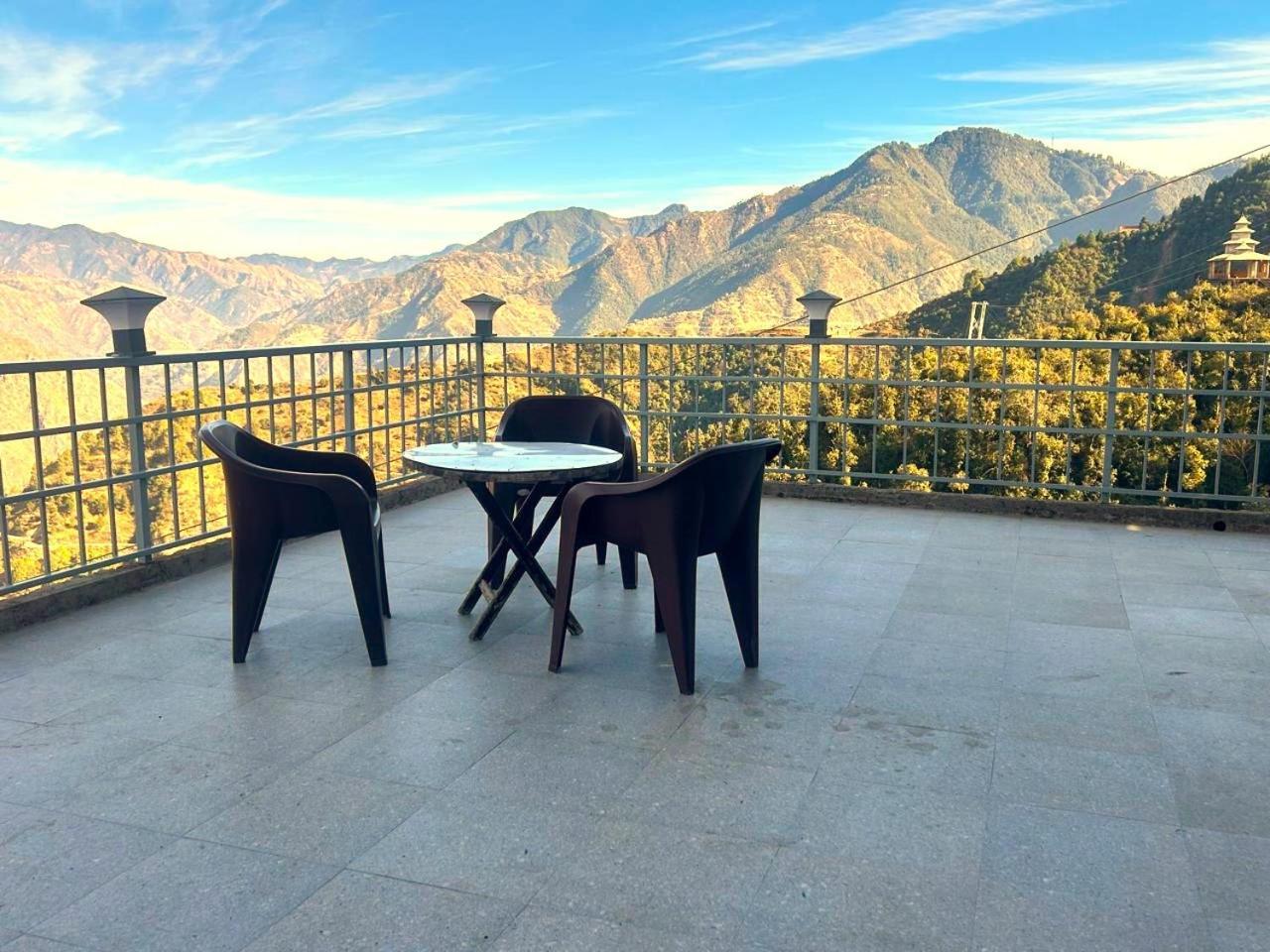 Living On The Edge A Luxury Stay Mussoorie Exterior photo