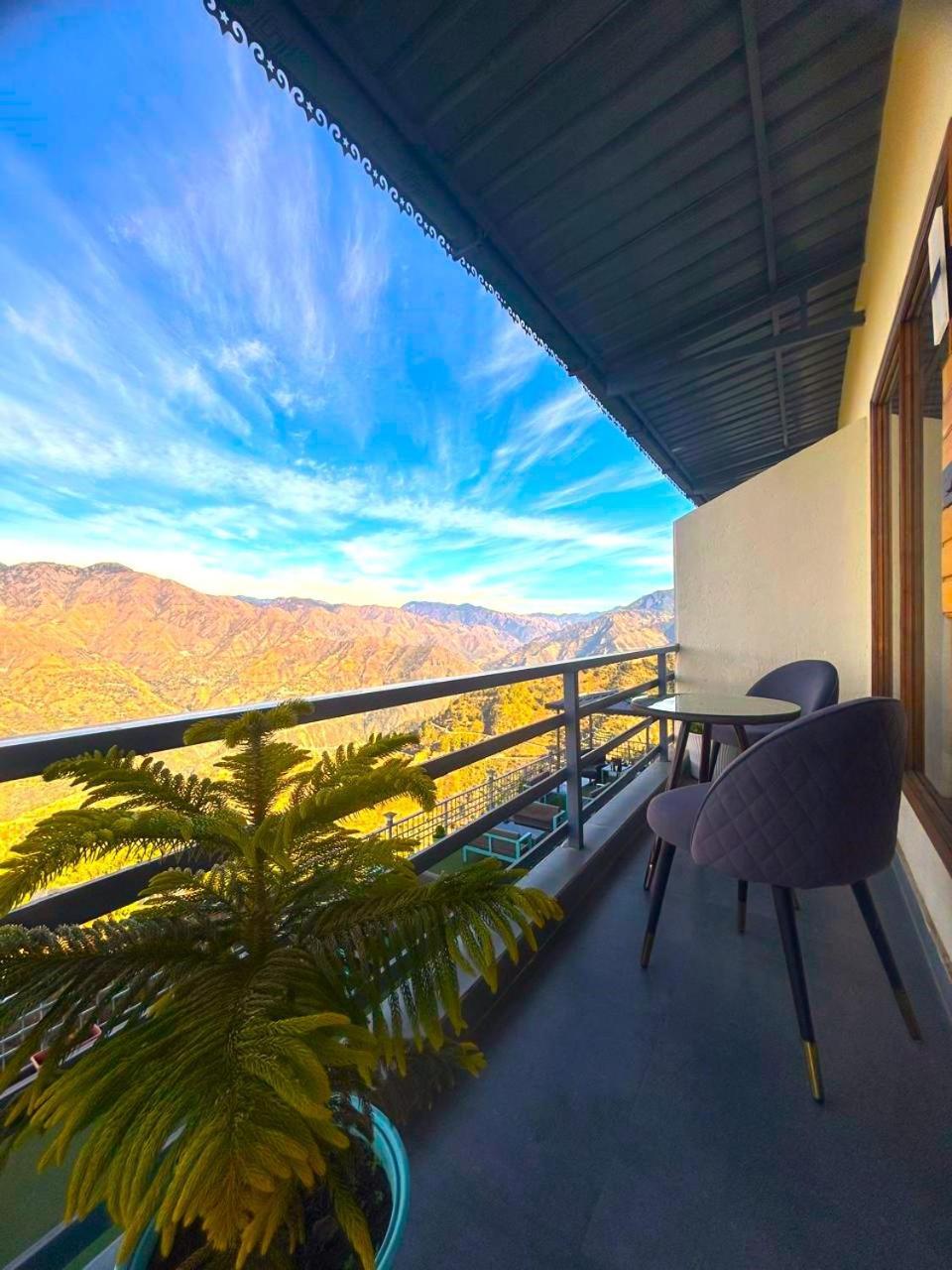 Living On The Edge A Luxury Stay Mussoorie Exterior photo