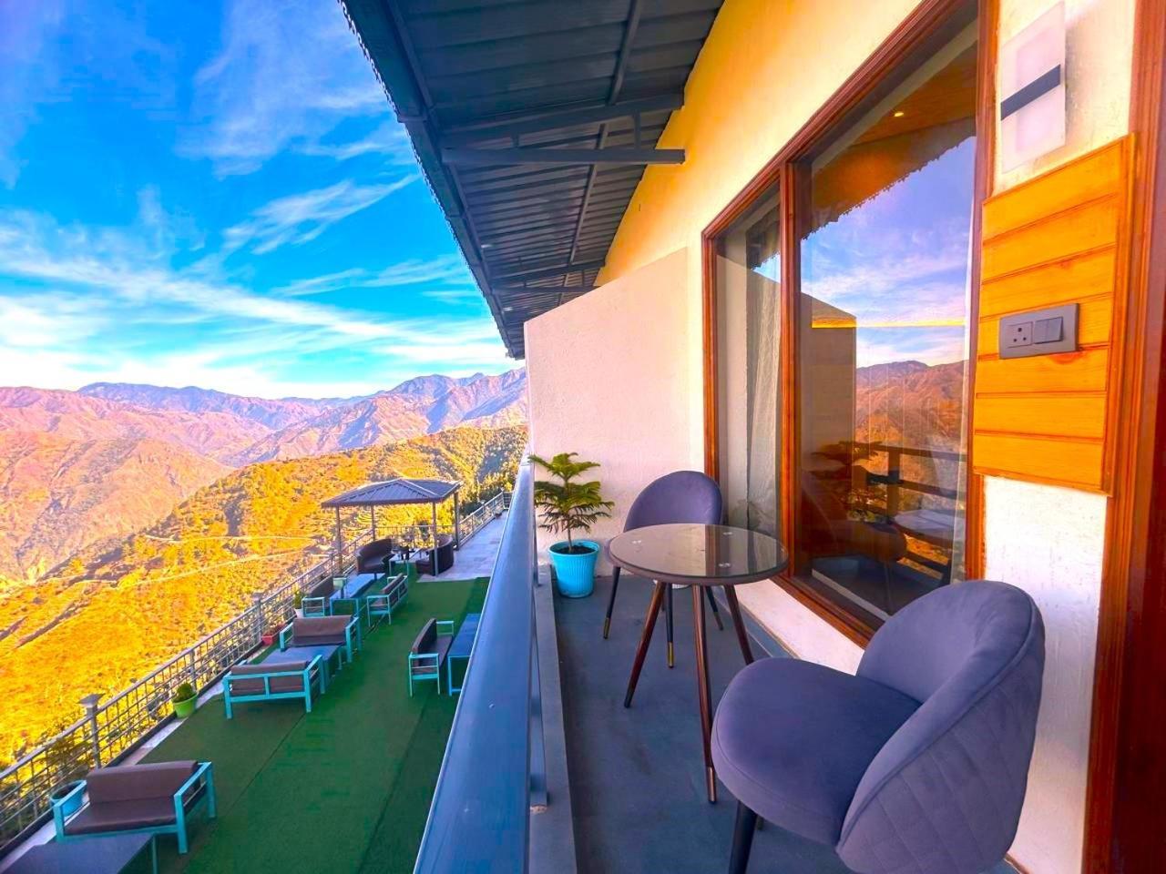 Living On The Edge A Luxury Stay Mussoorie Exterior photo