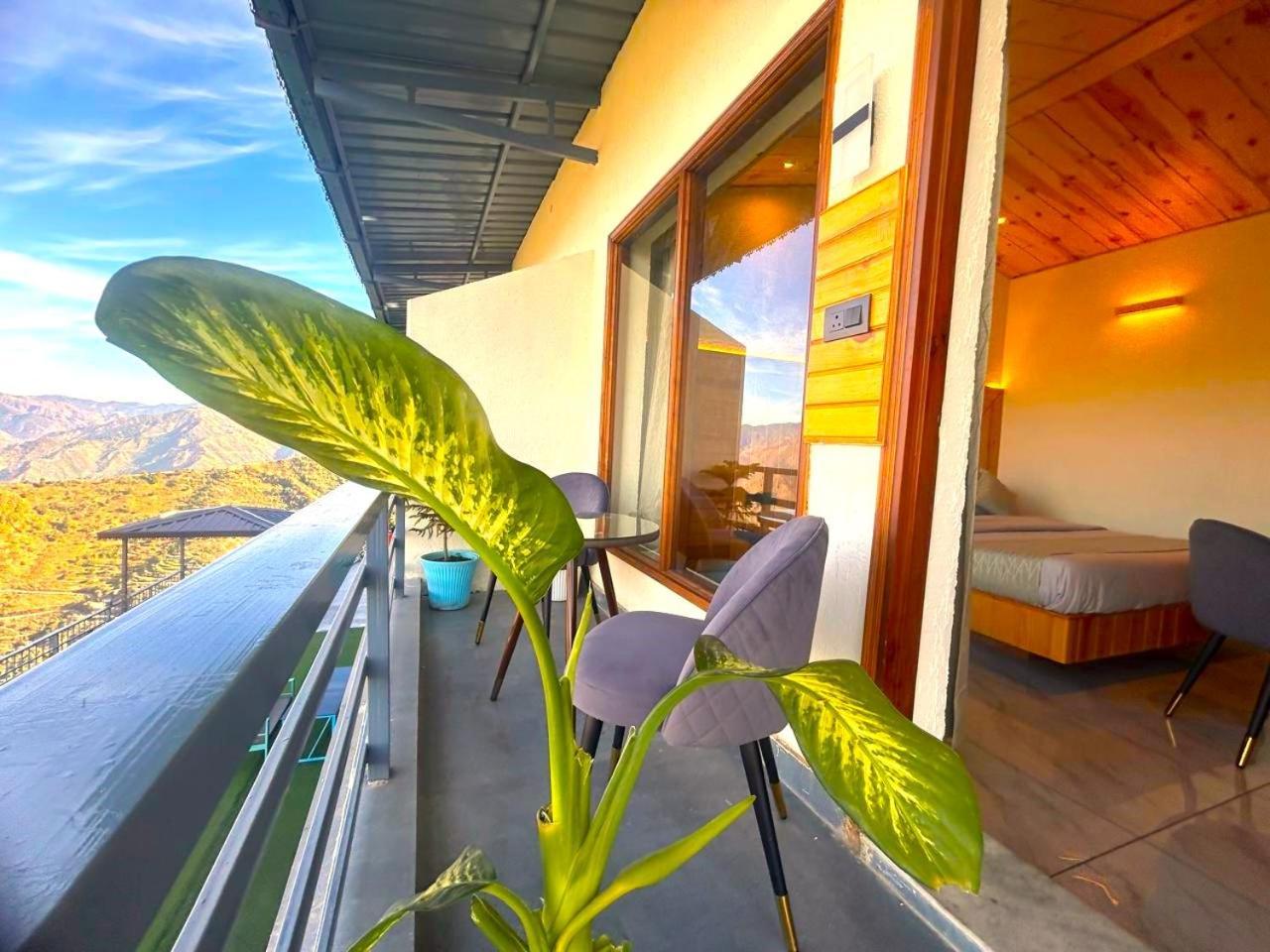 Living On The Edge A Luxury Stay Mussoorie Exterior photo